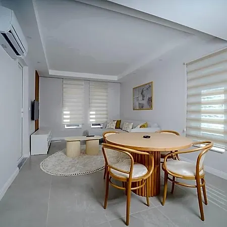 Han Apart Hotel Side 4*