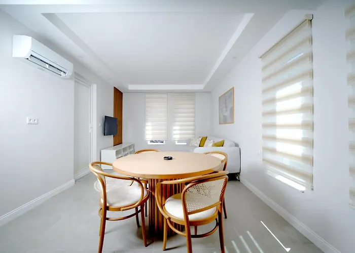 Han Apart Hotel Side 4* سيدي